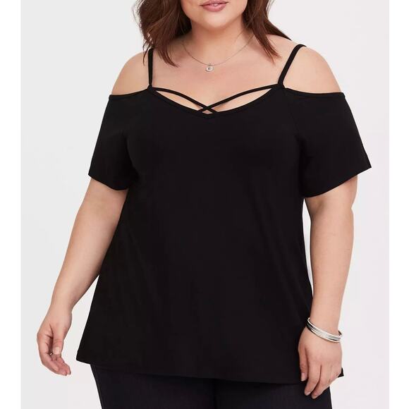 Torrid Super Soft Knits Minimal Black Cold Shoulder Tee Womens 00 - Picture 1 of 6